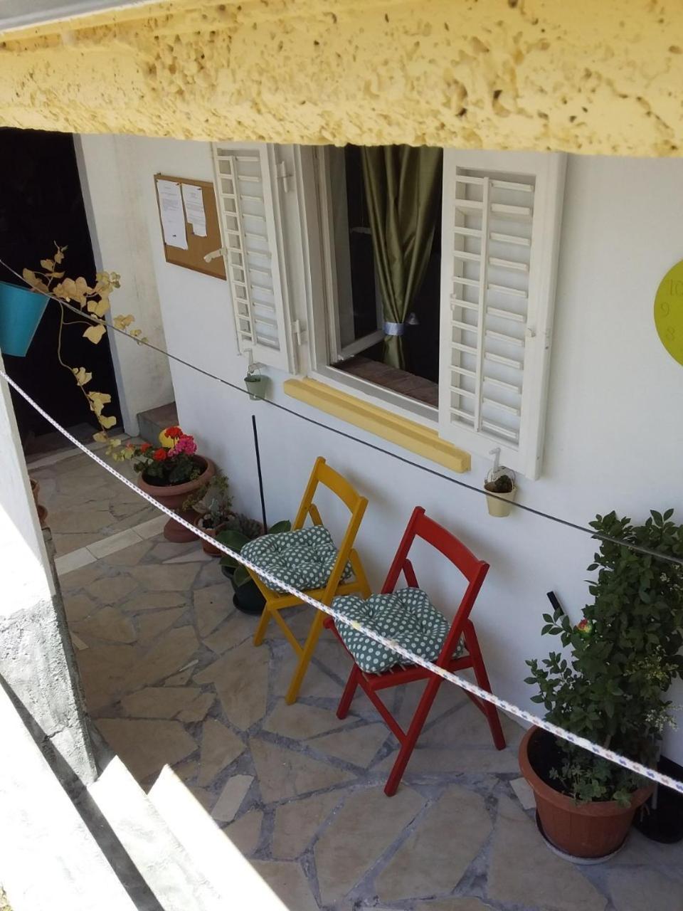 Apartman Mir *