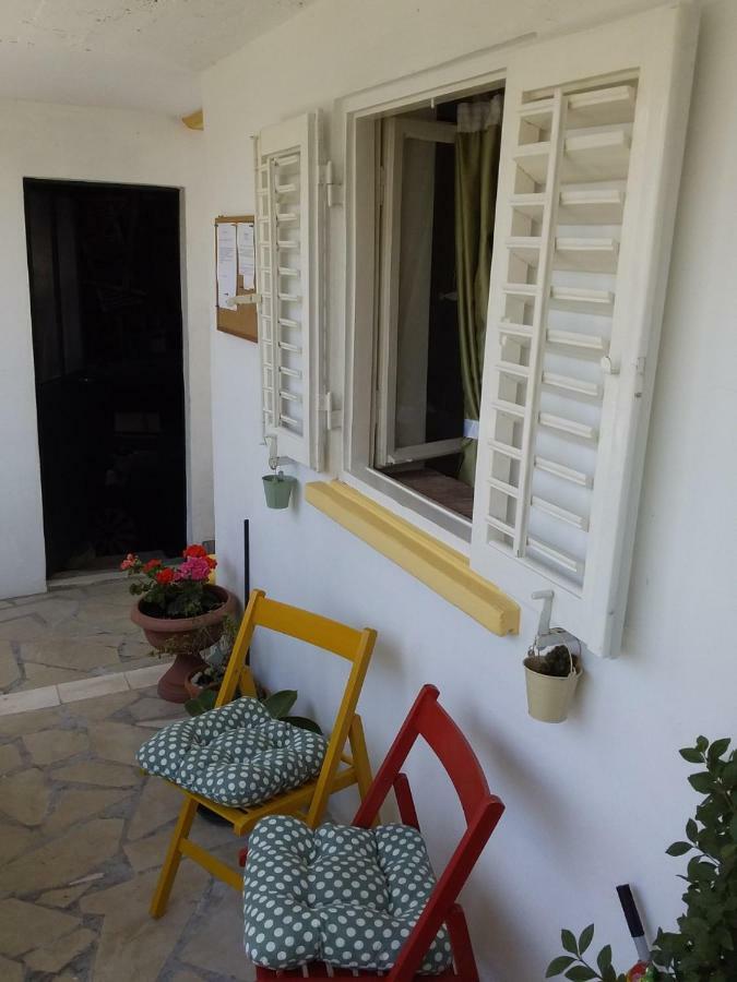 Apartman Mir *