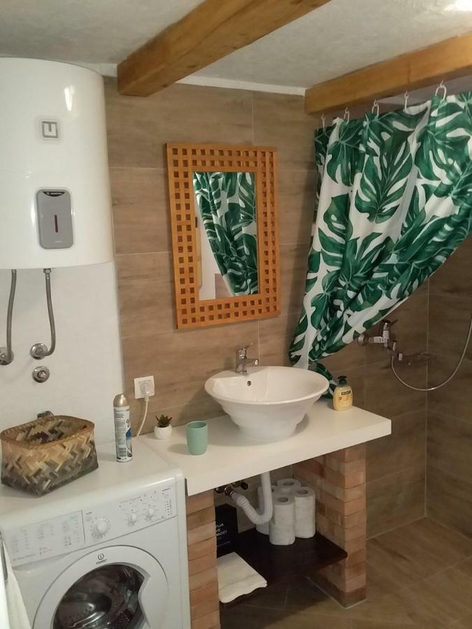 Mir Apartment *
